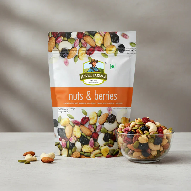 Are Nuts and Berries a Healthy Snack? Benefits of Jewel Farmer Nuts & Berries