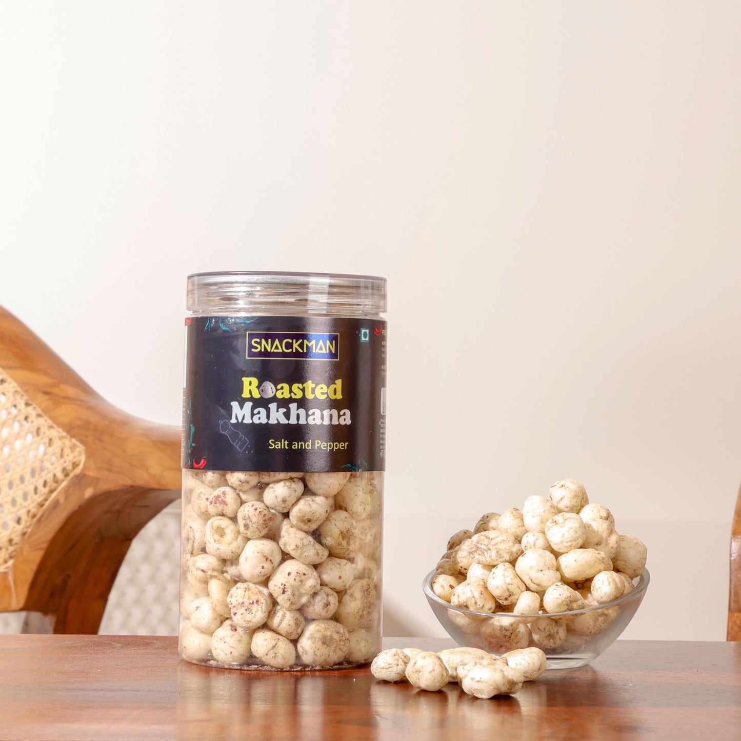 snackman roasted makhana (salt & pepper) - 70g